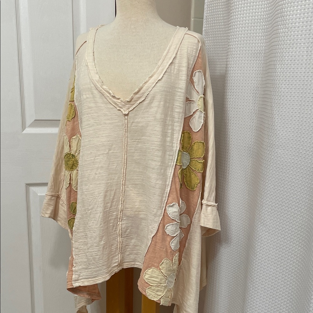 Oli & Hali Cream and Pink Floral Boho Tunic XL VERY OVERSIZED